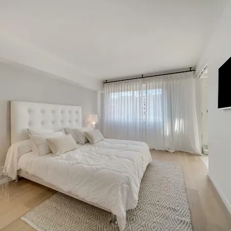 Apartment Neuf 3 Pieces Face Au Palais Des Festivals